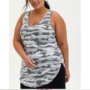 Torrid Super Soft Knit Camo V-Neck Tank Top, Gray, Size 1